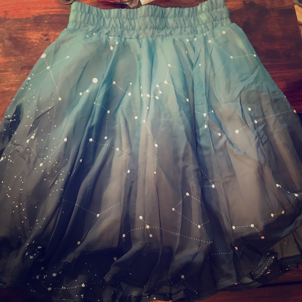 Twinkle stars skirt from Think Geek